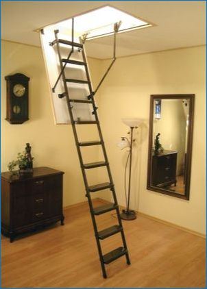 Сгъваемо стълбище в тавана: функции на устройството