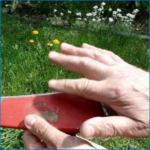 Ръчни плитки за трева: Характеристики и избор