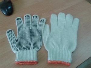 Изберете памучни ръкавици с PVC покритие