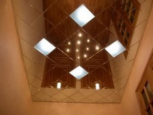 Огледален таван в интериорния дизайн