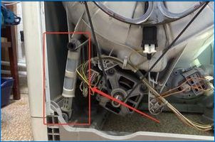 Характеристики и подмяна на пералня на Bosch амортисьор