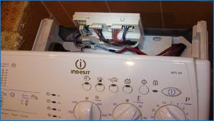 Интернет блок за управление на перални машини