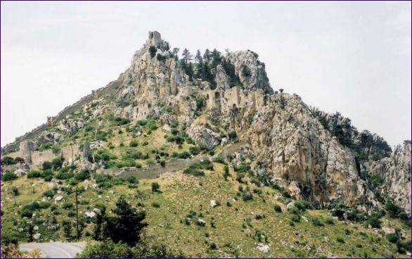 Замъкът на Свети Иларион