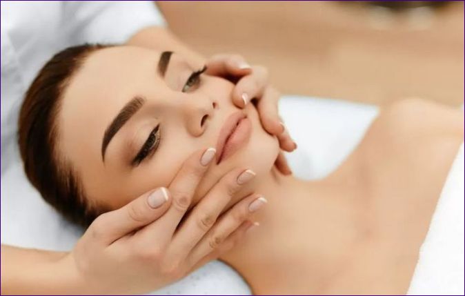 Правила и техники за масаж на лицето, особености при извършване на масажа