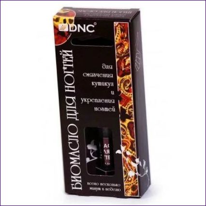 DNC Bio масло за омекотяване на кожичките и укрепване на ноктите