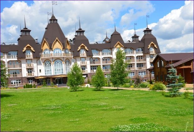Парк-хотел Орловски
