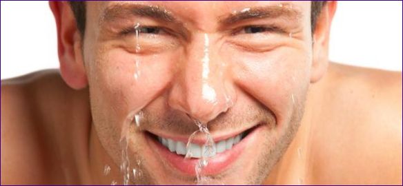 Скраб за лице за мъже: преглед на 6-те най-добри скраба за почистване на мъжката кожа
