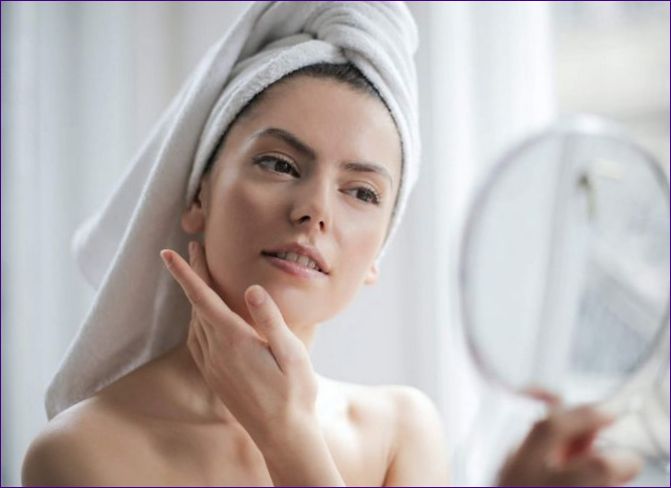 Маски за лице за стареене на кожата: преглед на 5 козметични продукта