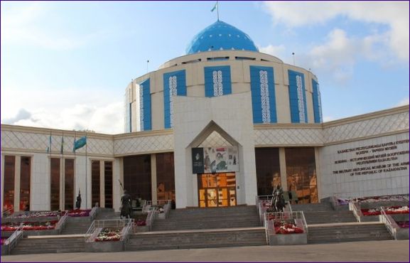 Военноисторически музей на Казахстан