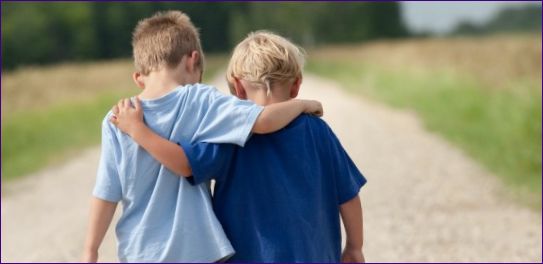 5-те правила за приятелство, които трябва да кажете на детето си